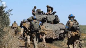 Cv90 87942635.jpg