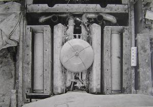 Kv-1-engine-1.jpg