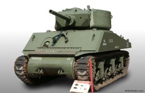 M4A3E2 Sherman Jumbo 75mm gun.jpg