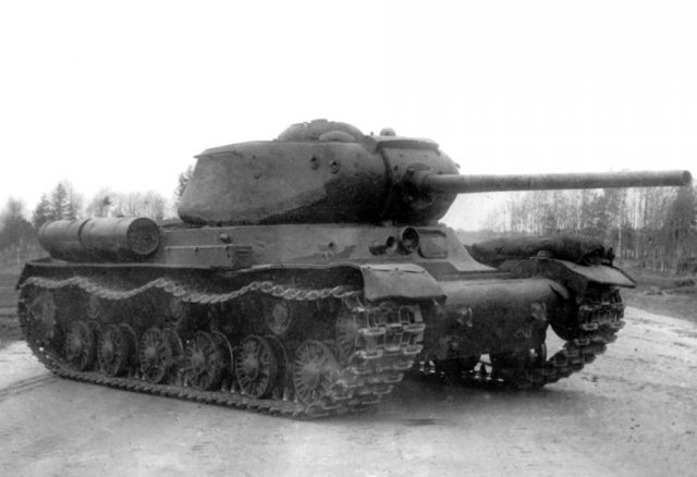 IS-1 - WikiTanks