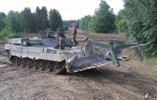 Leopard 2R 46248.jpg
