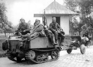 Tractor 3.jpg