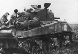 Un tanque Sherman de la 1.ª División Blindada Polaca.