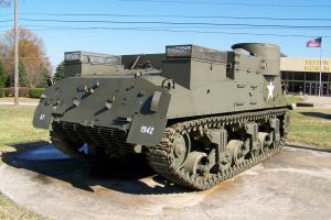 M7B1 'Priest'.jpg