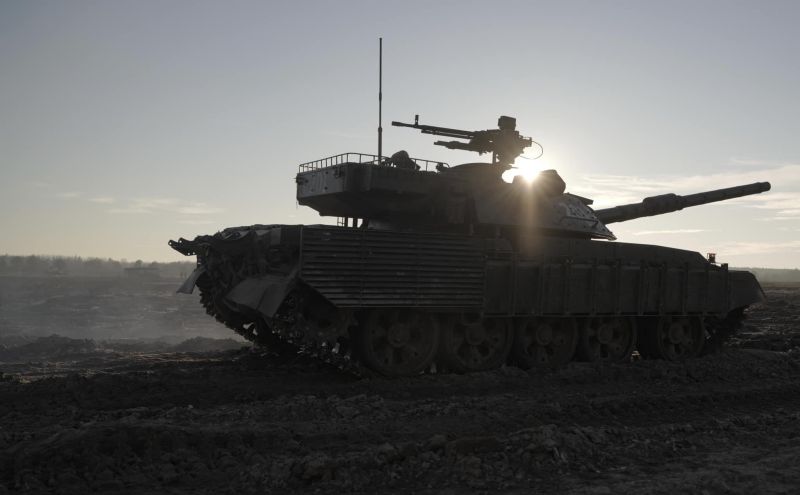 Archivo:UA 47th bde M-55S 01.jpg