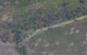 Leo 2 HMMWV offensive 3412345345.jpg