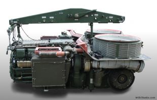 Leopard2 Triebwerk.jpg