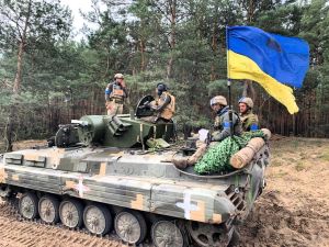 UA 25th brigade BMP-1TS 02.jpg