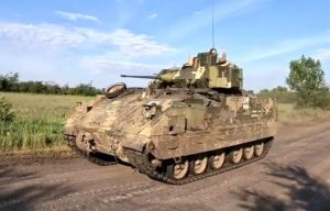 Ukrainian m2 bradley 2312.jpg