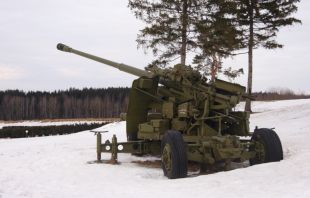 Stalin line - KS-19.JPG
