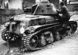 Un Renault R35 abandonado en los combates con número de serie 50260.