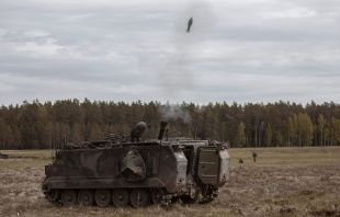 Panzermörser M113 in Lithuanian service.jpg