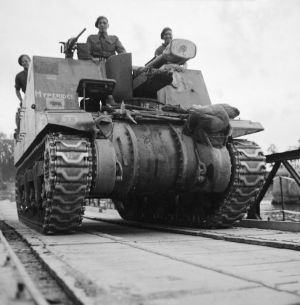 Sexton 25-Pounder Self-Propelled Gun Howitzer.jpg