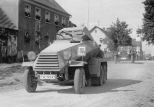 Bundesarchiv Bild 136-B3093, Herbstmanöver des IX. Armeekorps.2.jpg
